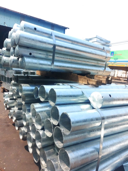 Cột điện mạ kẽm